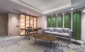Oasis Avenue - A Gdh Hotel